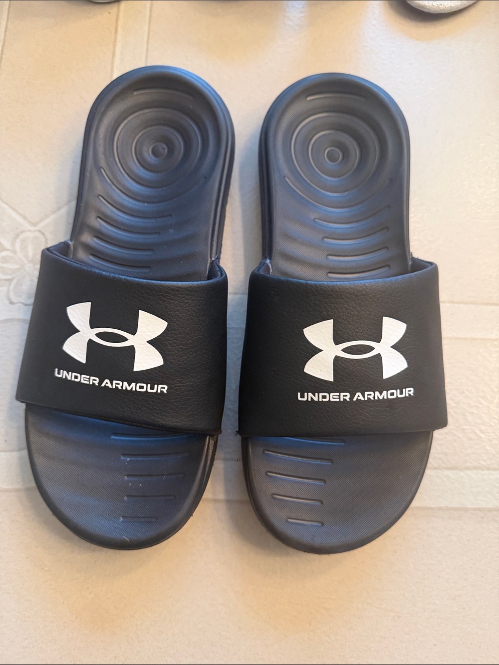 Under Armour Black Kids Slide Sandals with White Logo